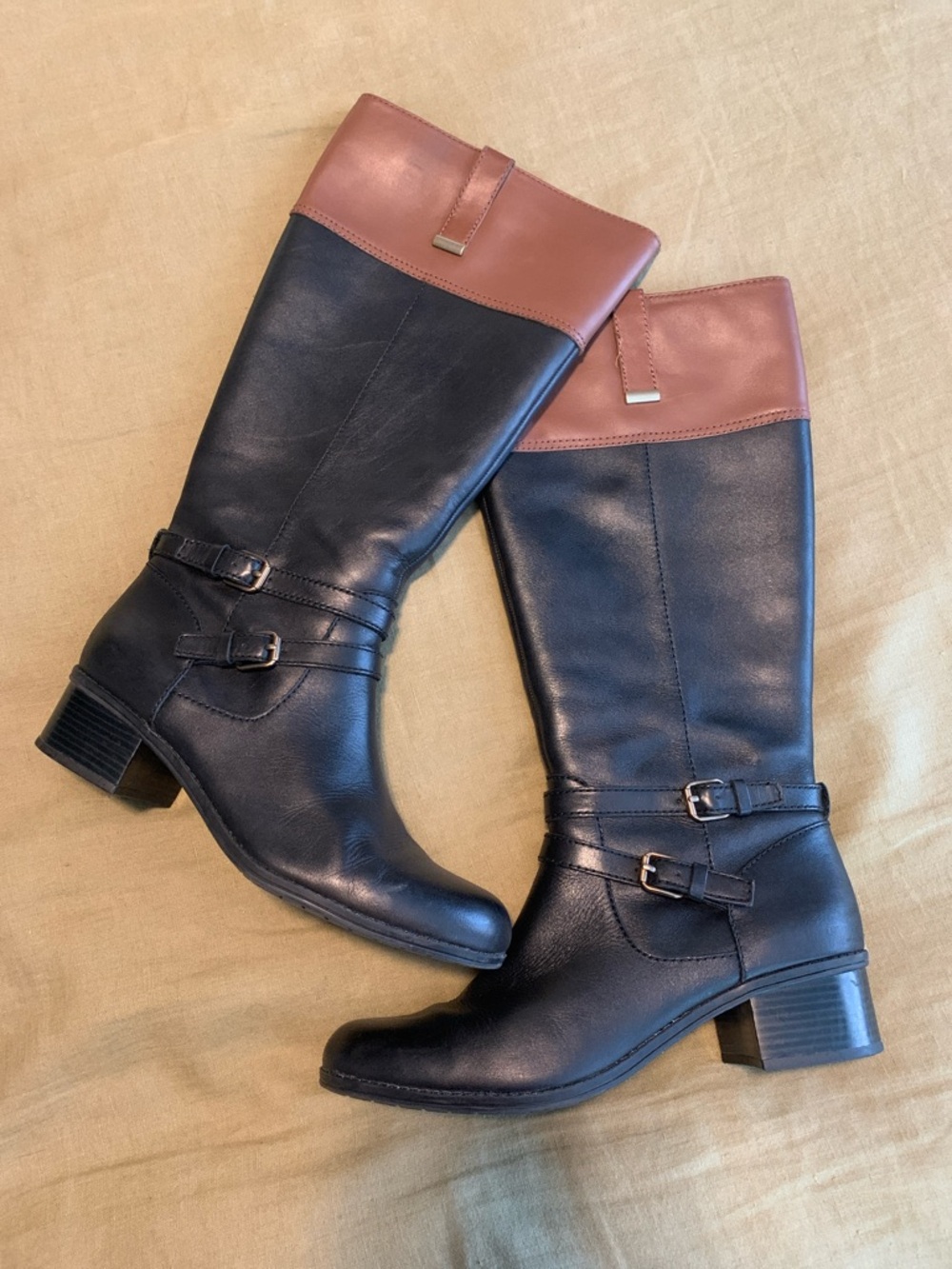 Bandolino Black Leather Knee-High Boots with Brown Cuff